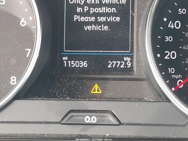 Volkswagen Tiguan 2.0t S Image 2