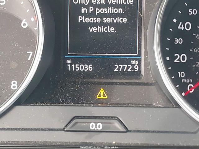 Volkswagen Tiguan 2.0t S Image 2