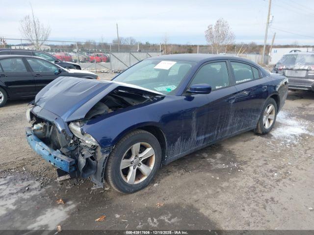 Dodge Charger Se Image 4