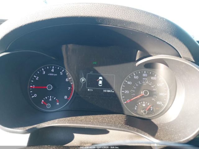 Kia Optima Sx Turbo Image 11