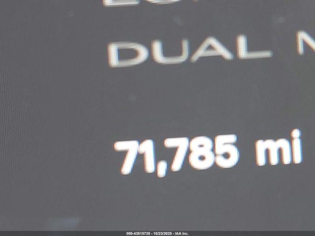 Tesla Model Y Long Range Dual Motor All-wheel Drive Image 12