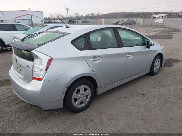 Toyota Prius Three Image 4