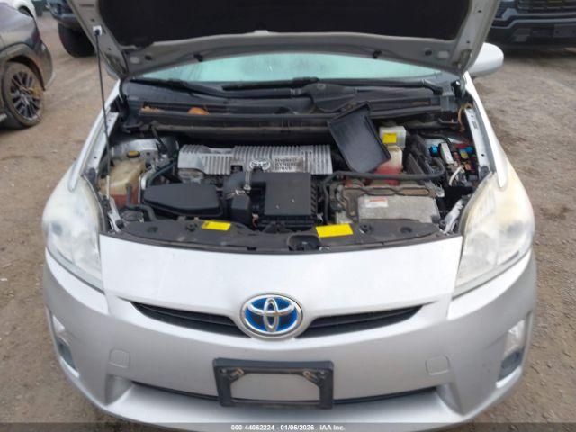 Toyota Prius Three Image 7
