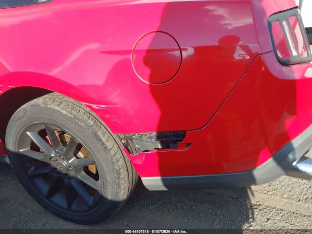 Ford Mustang Image 6