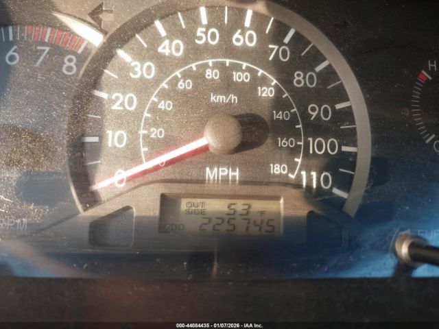 Toyota Corolla Ce Image 6