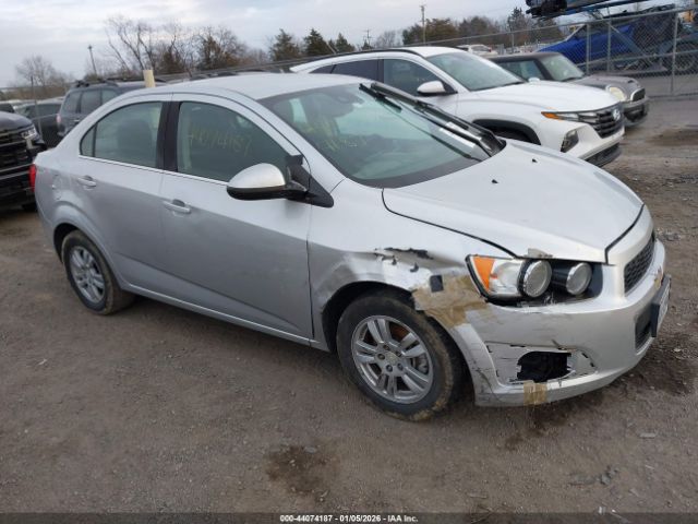 Chevrolet Sonic Lt Auto Image 1