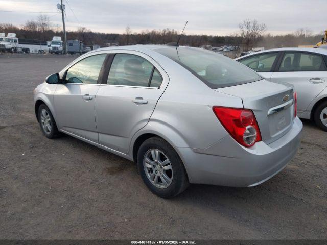 Chevrolet Sonic Lt Auto Image 7