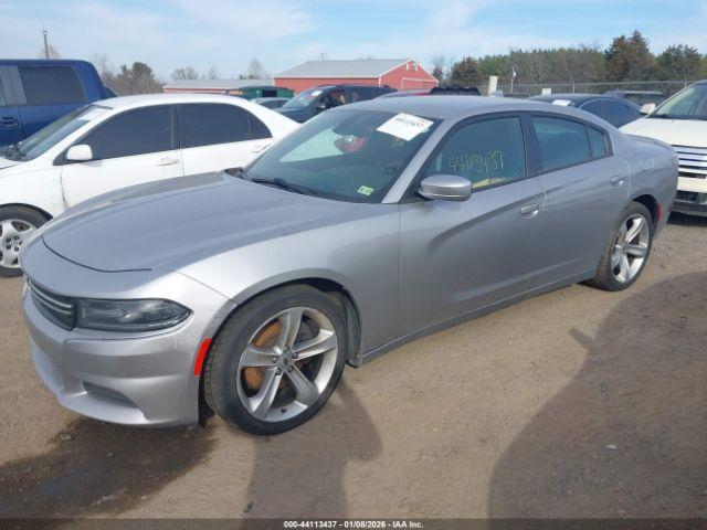 Dodge Charger Image 12