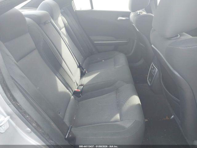 Dodge Charger Image 17