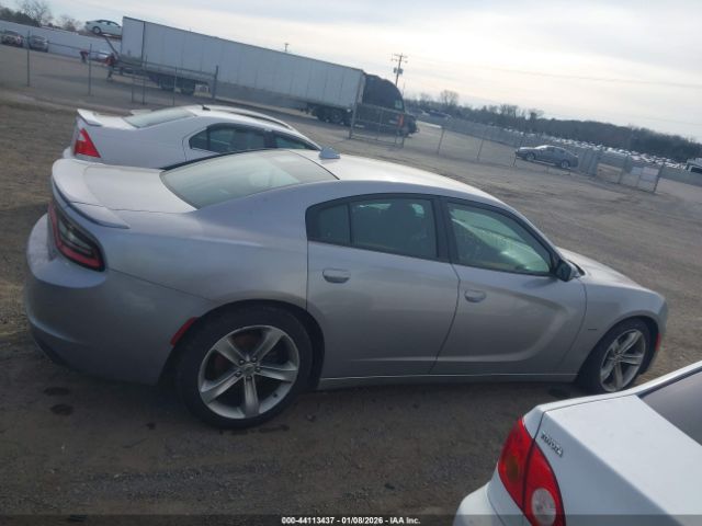 Dodge Charger Image 11