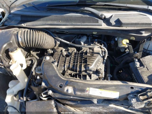 Dodge Grand Caravan Express Image 9