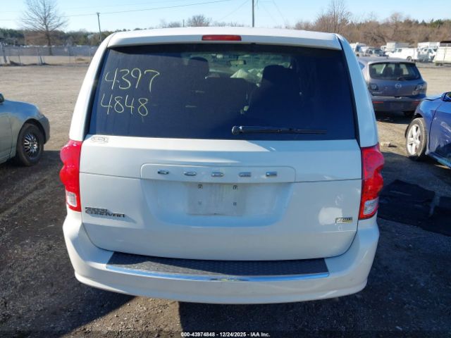 Dodge Grand Caravan Express Image 13