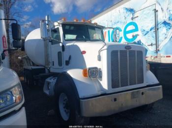  Salvage Peterbilt 365