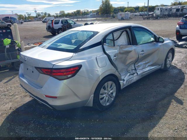 Nissan Sentra S Xtronic Cvt Image 8