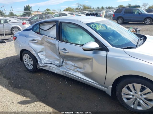 Nissan Sentra S Xtronic Cvt Image 13