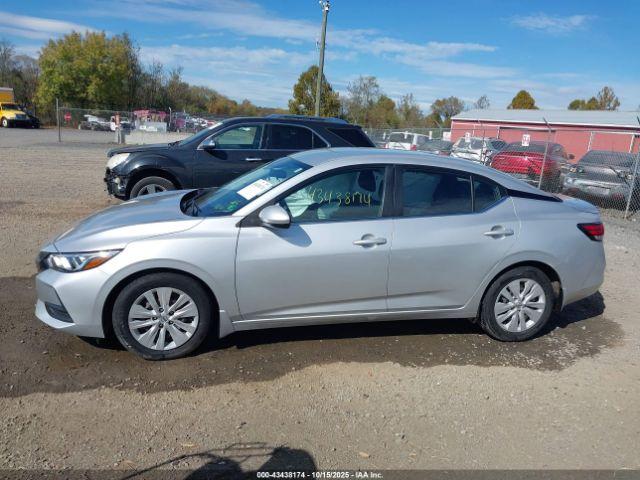 Nissan Sentra S Xtronic Cvt Image 3