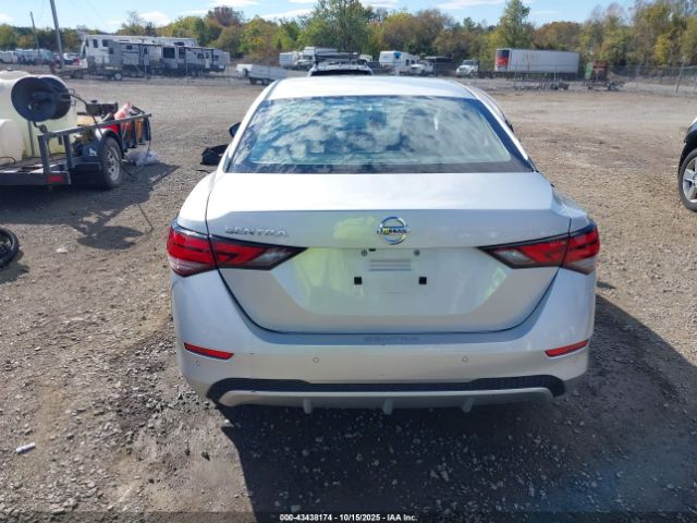 Nissan Sentra S Xtronic Cvt Image 16