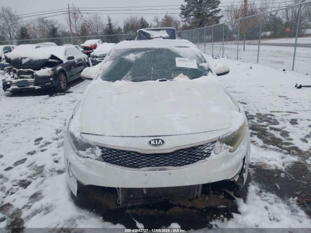 Kia Optima Lx Image 14