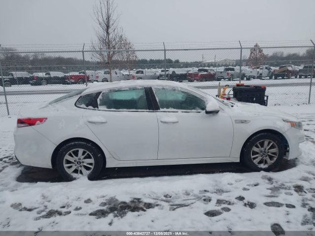 Kia Optima Lx Image 11