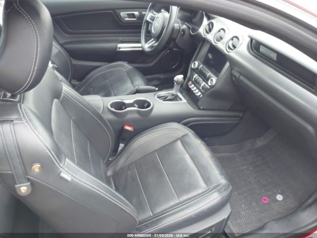 Ford Mustang Ecoboost Premium Fastback Image 13