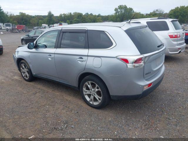 Mitsubishi Outlander Gt Image 9