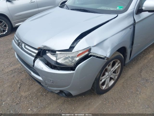 Mitsubishi Outlander Gt Image 8