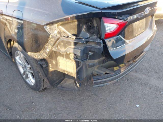 Ford Fusion Se Image 11