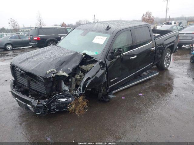 GMC Sierra 1500 Denali Image 13