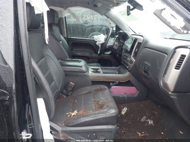 GMC Sierra 1500 Denali Image 14