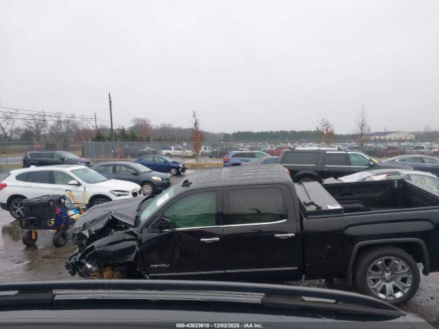 GMC Sierra 1500 Denali Image 11