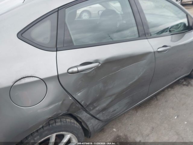 Dodge Dart Sxt Image 4