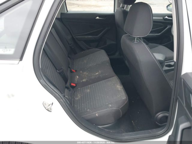 Volkswagen Jetta 1.5t S Image 13