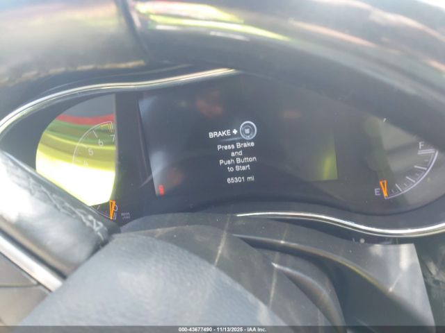 Jeep Grand Cherokee Overland 4x4 Image 8