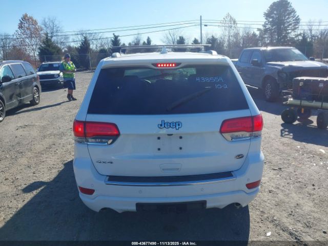 Jeep Grand Cherokee Overland 4x4 Image 12