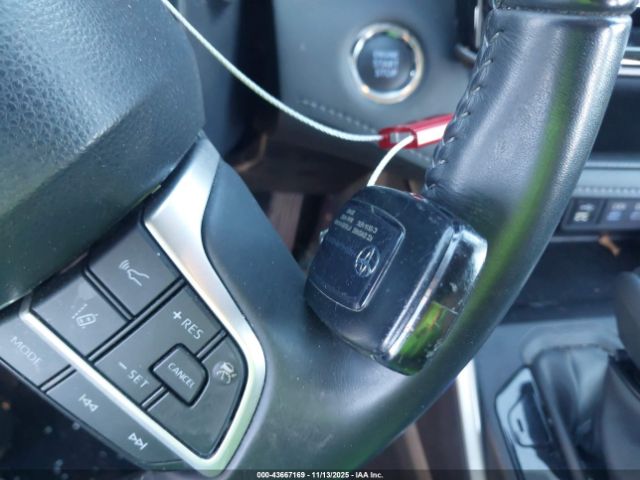 Toyota Highlander Le Image 10